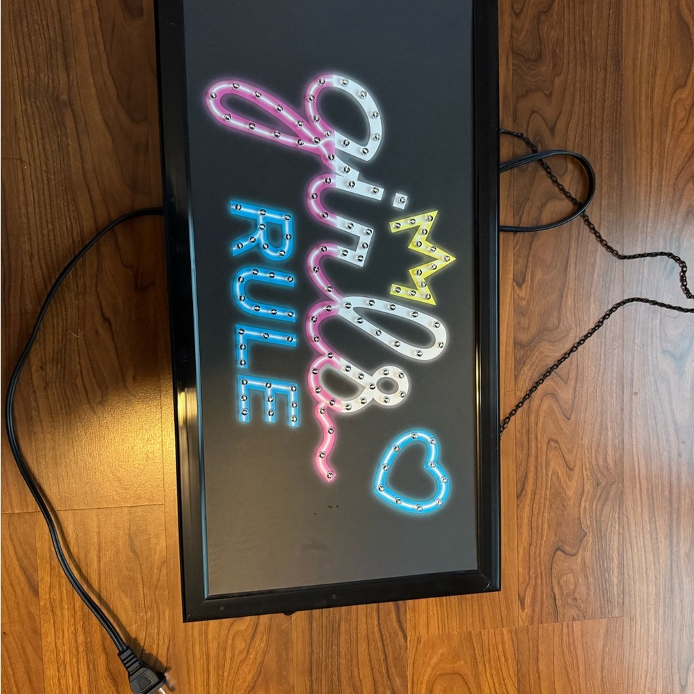 Girls Rule Neon Sign